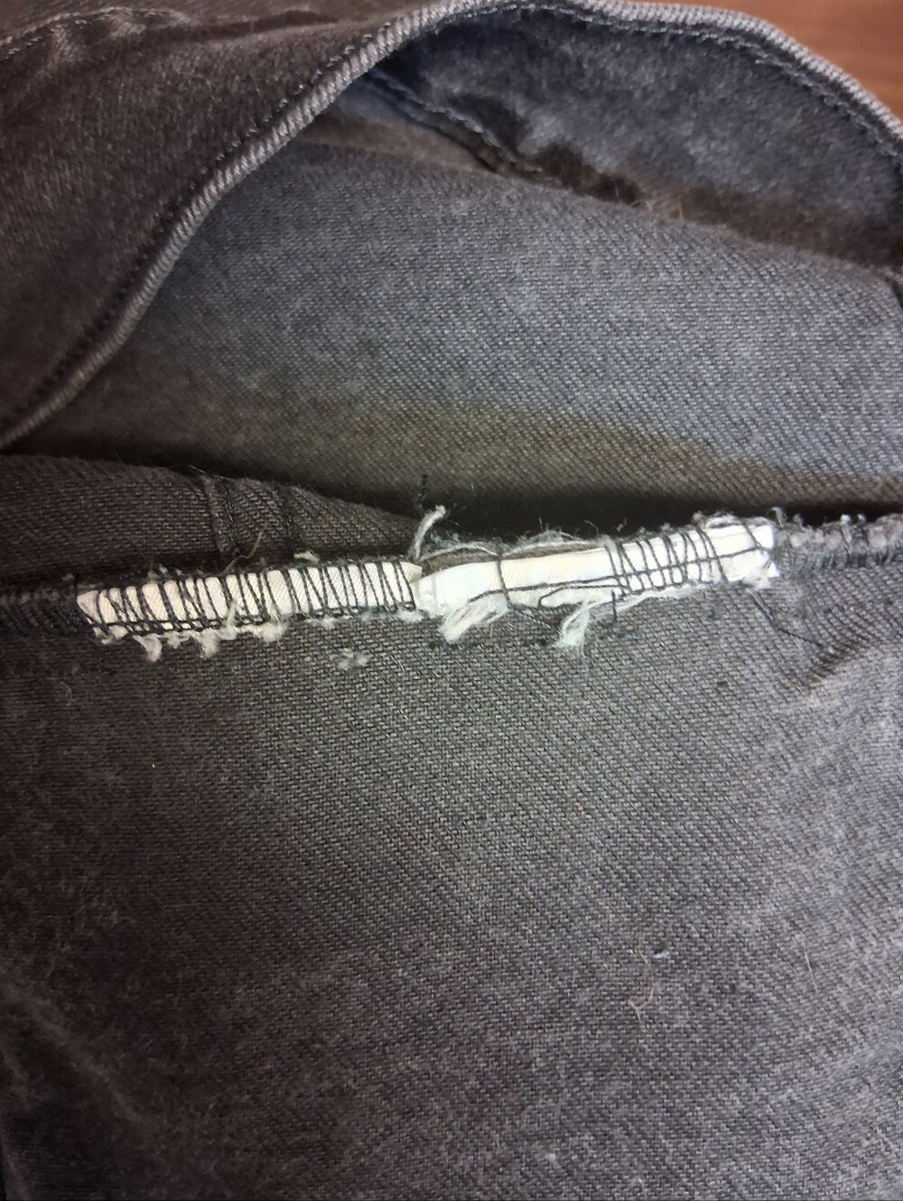 Levi's Black Denim Jacket - Picture 12 of 16